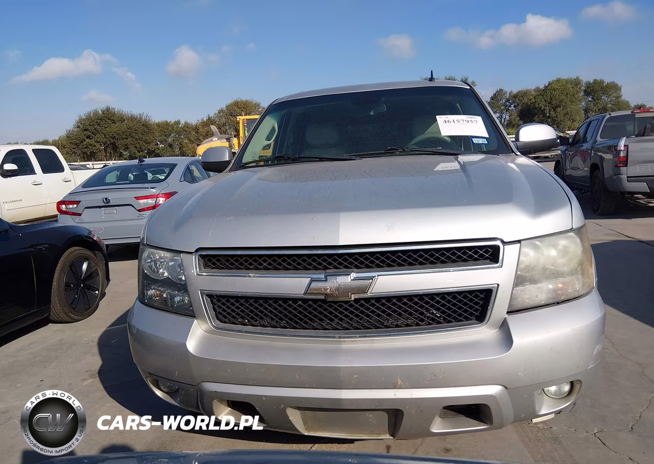 2011 Chevrolet Suburban 1500 Lt1 VIN:1GNSCJE09BR161225 - 12