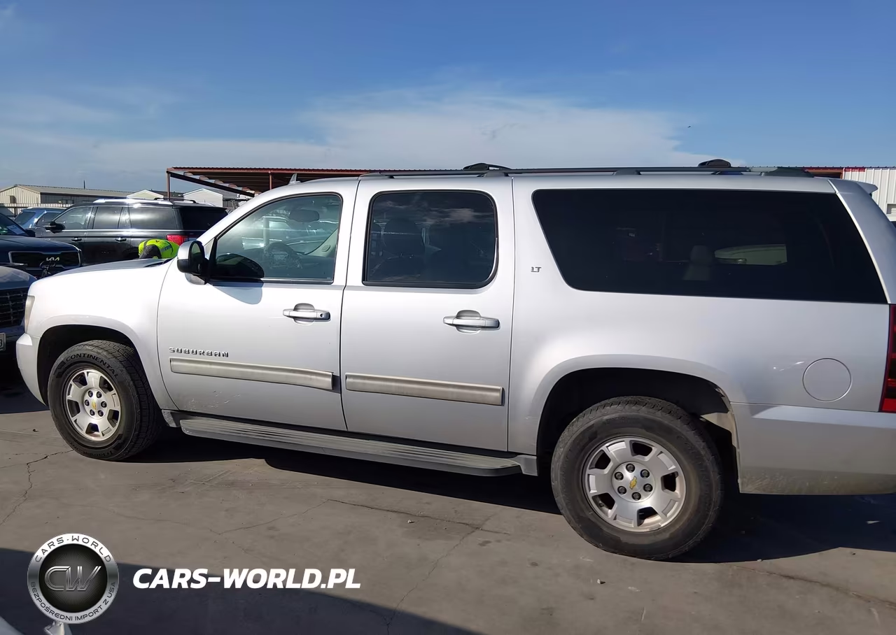 2011 Chevrolet Suburban 1500 Lt1 VIN:1GNSCJE09BR161225 - 14