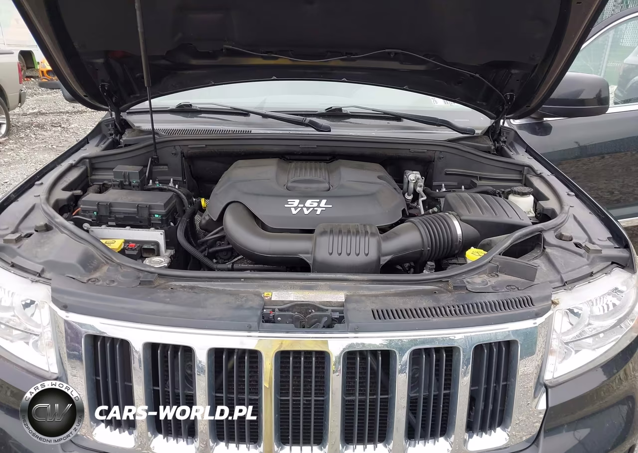 2012 Jeep Grand Cherokee Laredo VIN:1C4RJFAG8CC239463 - 10