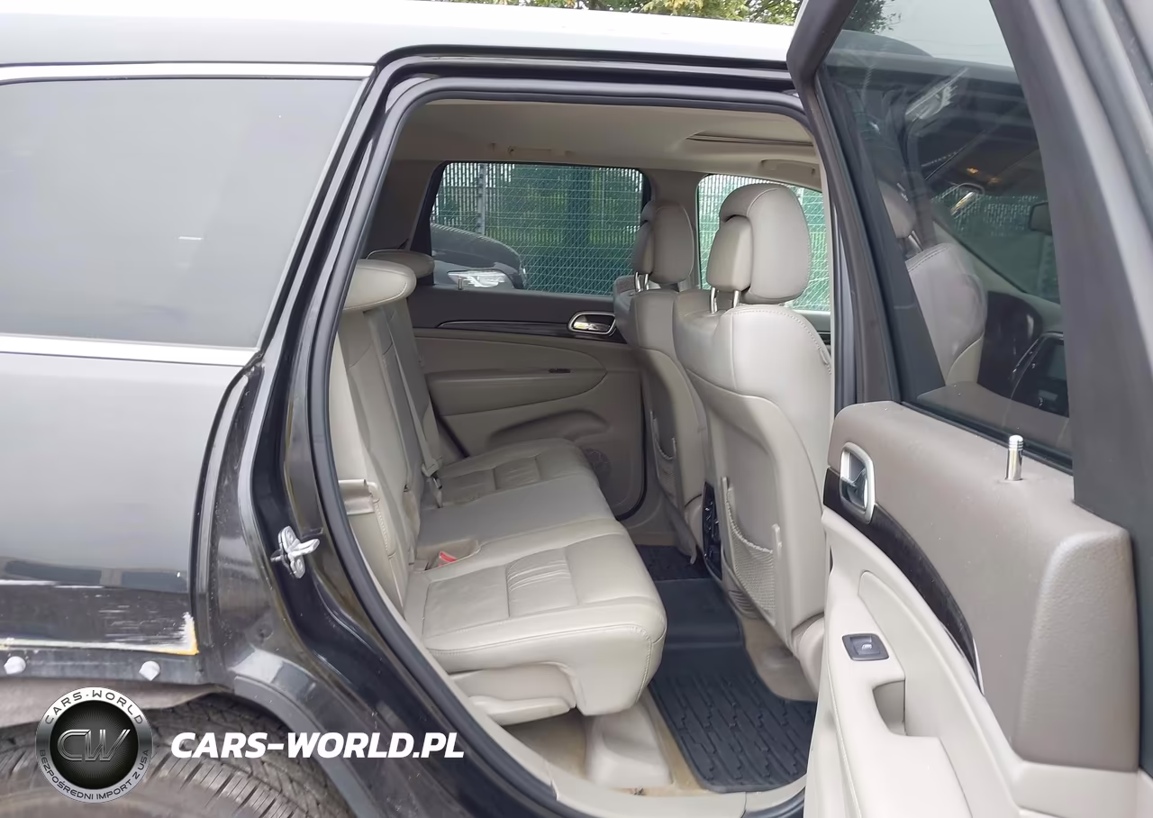 2012 Jeep Grand Cherokee Laredo VIN:1C4RJFAG8CC239463 - 8