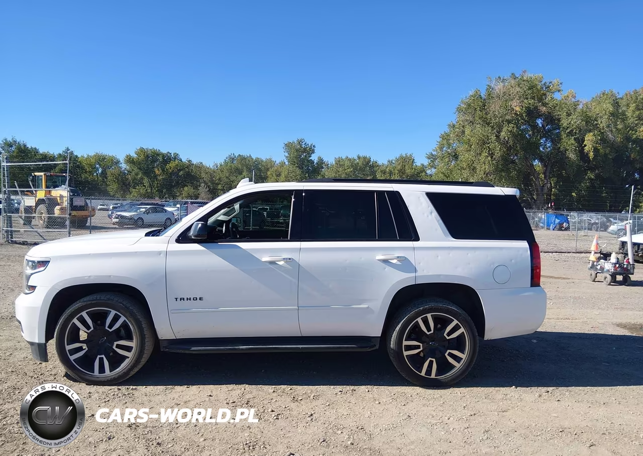 2018 Chevrolet Tahoe Premier VIN:1GNSKCKC1JR107557 - 14