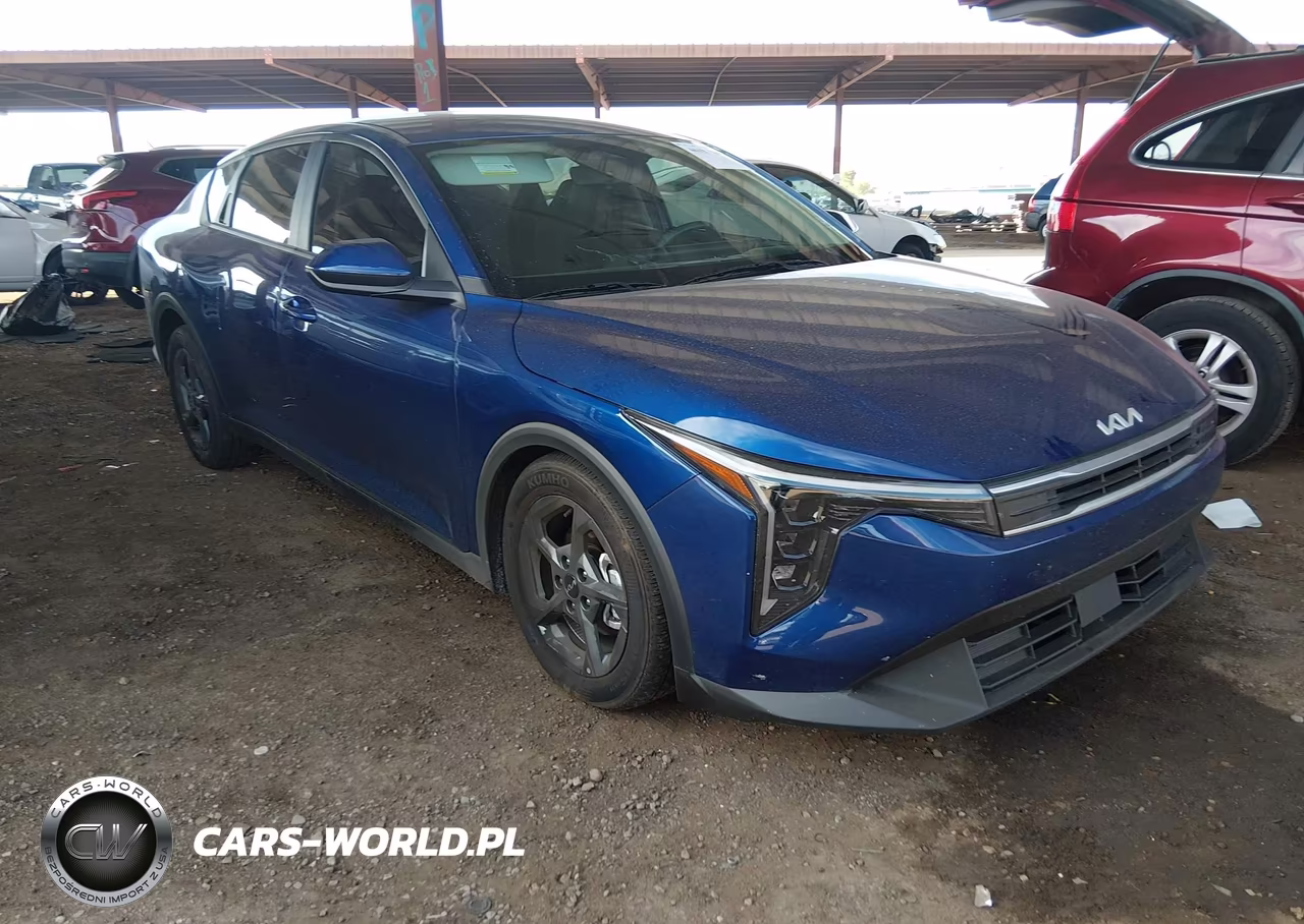 2026 Kia K4 Lxs VIN:3KPFT4DE0TE324513 - 1