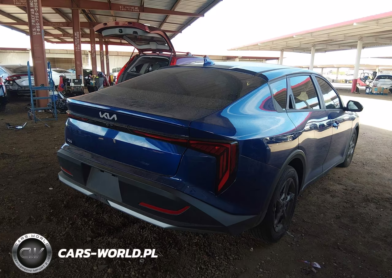 2026 Kia K4 Lxs VIN:3KPFT4DE0TE324513 - 4