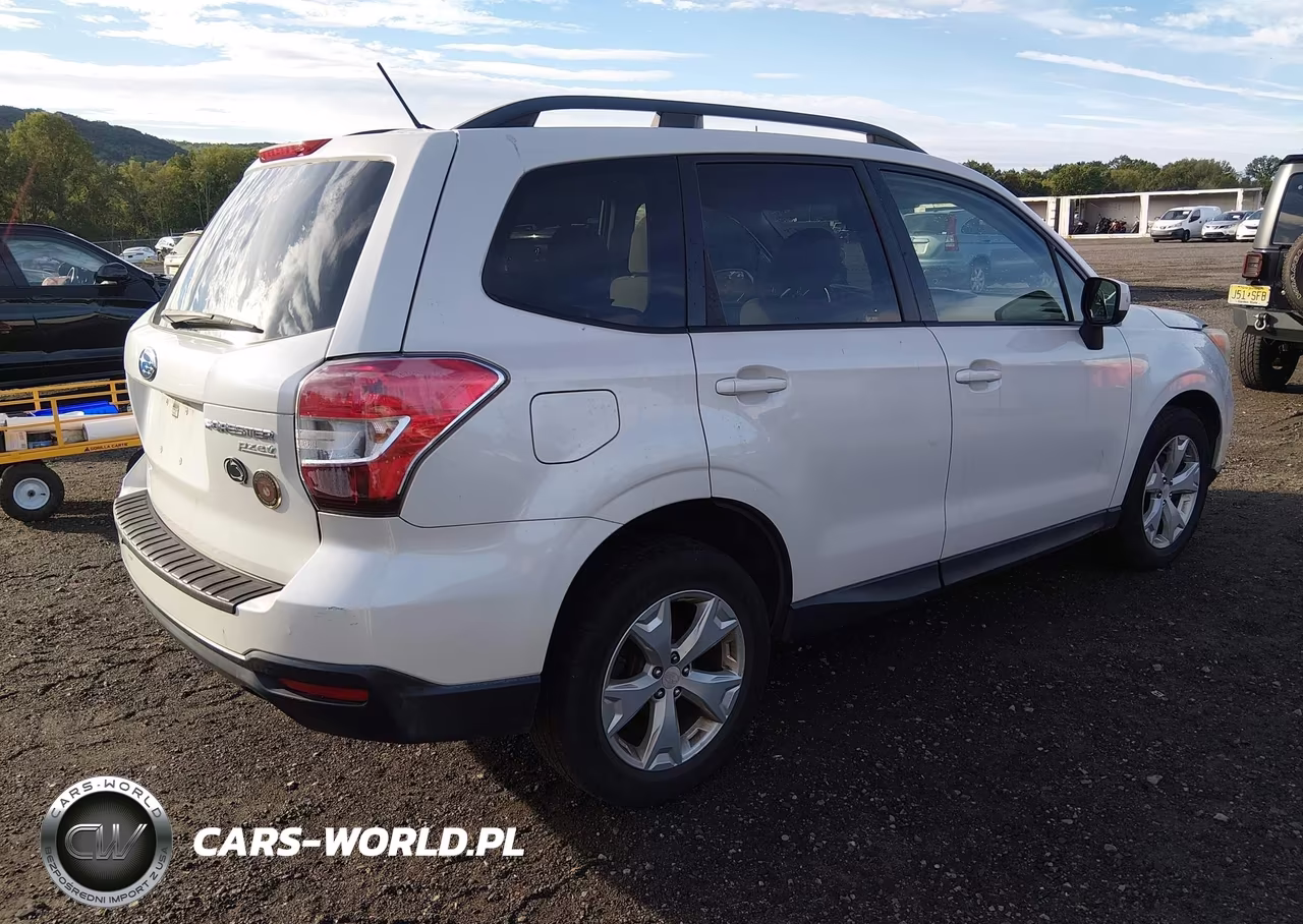 2014 Subaru Forester 2.5I Premium VIN:JF2SJAEC6EH536900 - 4