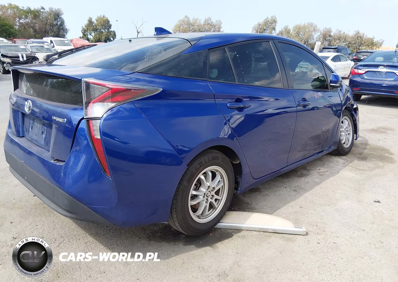 2017 Toyota Prius Two VIN:JTDKBRFU8H3548906 - 4