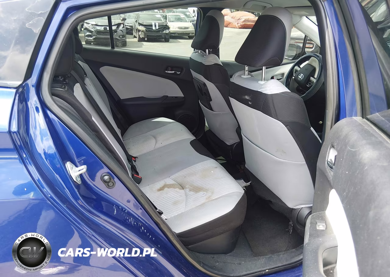 2017 Toyota Prius Two VIN:JTDKBRFU8H3548906 - 8