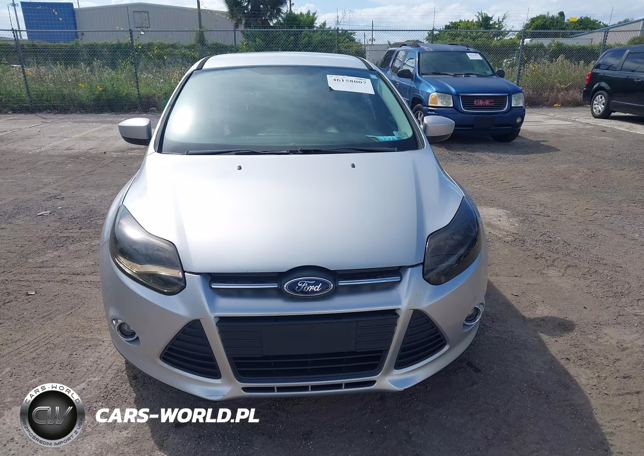 2012 Ford Focus Se VIN:1FAHP3F24CL298599 - 6
