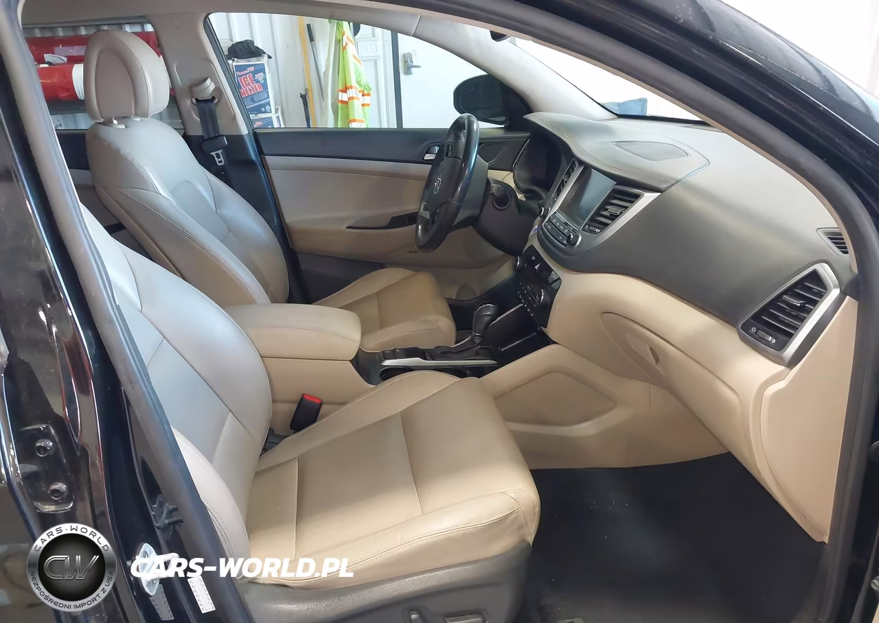 2017 Hyundai Tucson Se Plus VIN:KM8J33A43HU552588 - 5