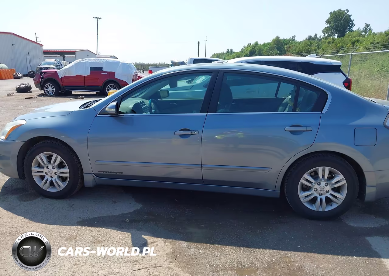 2011 Nissan Altima 2.5 S VIN:1N4AL2AP8BN492923 - 14