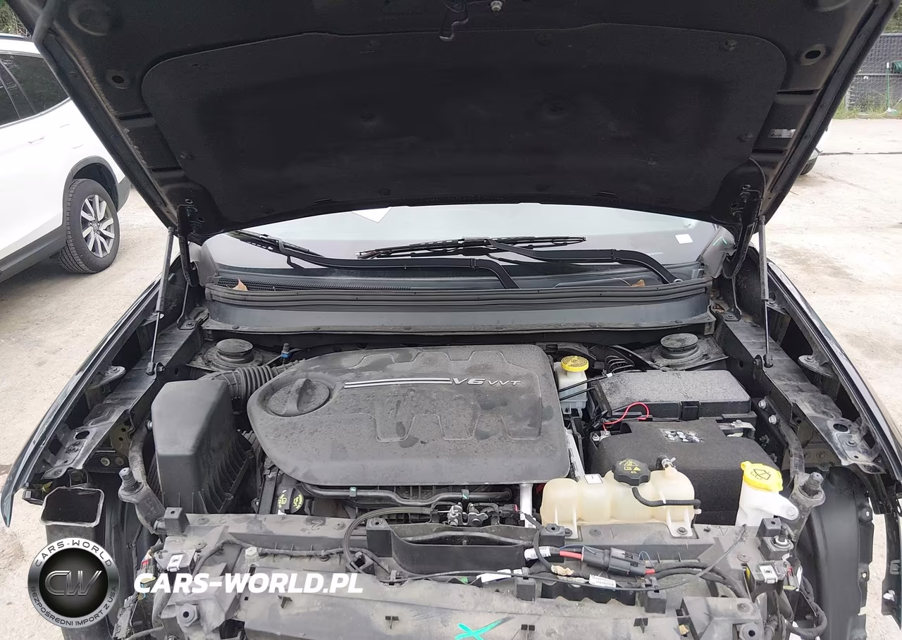 2019 Jeep Cherokee Limited 4X4 VIN:1C4PJMDX2KD112692 - 10