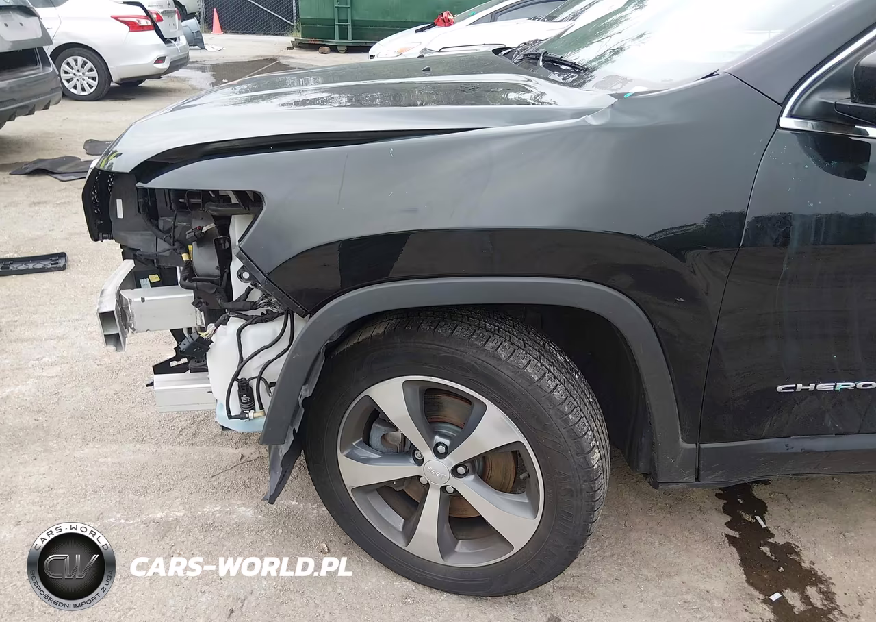 2019 Jeep Cherokee Limited 4X4 VIN:1C4PJMDX2KD112692 - 18