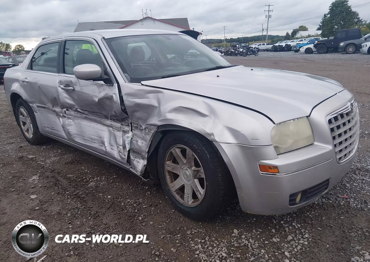 2005 Chrysler 300 Touring VIN:2C3JA53G35H108983 - 6