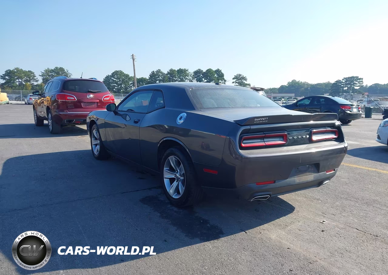 2019 Dodge Challenger Sxt VIN:2C3CDZAG0KH500499 - 3