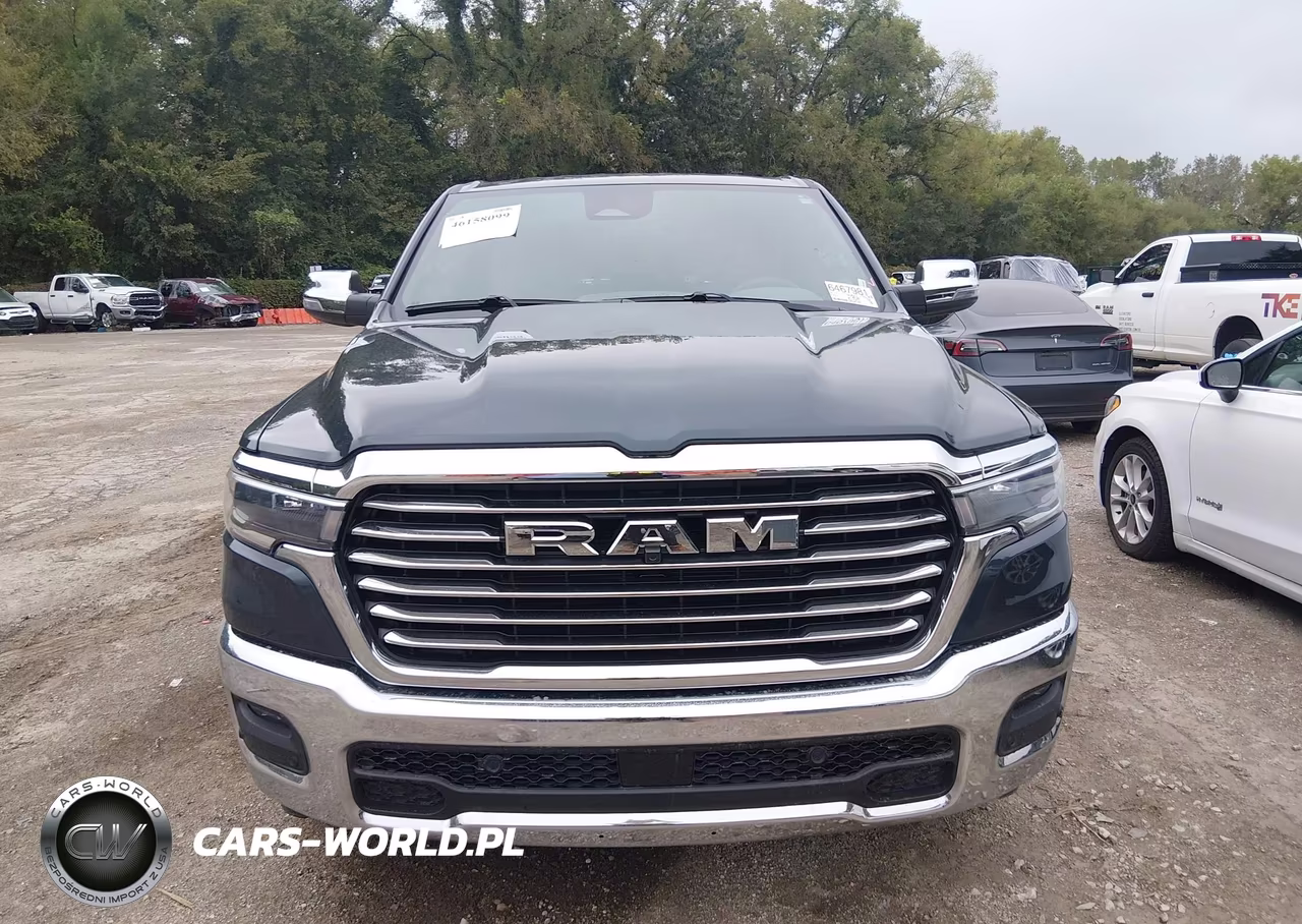2026 Ram 1500 Laramie VIN:1C6SRFJP6TN281958 - 13