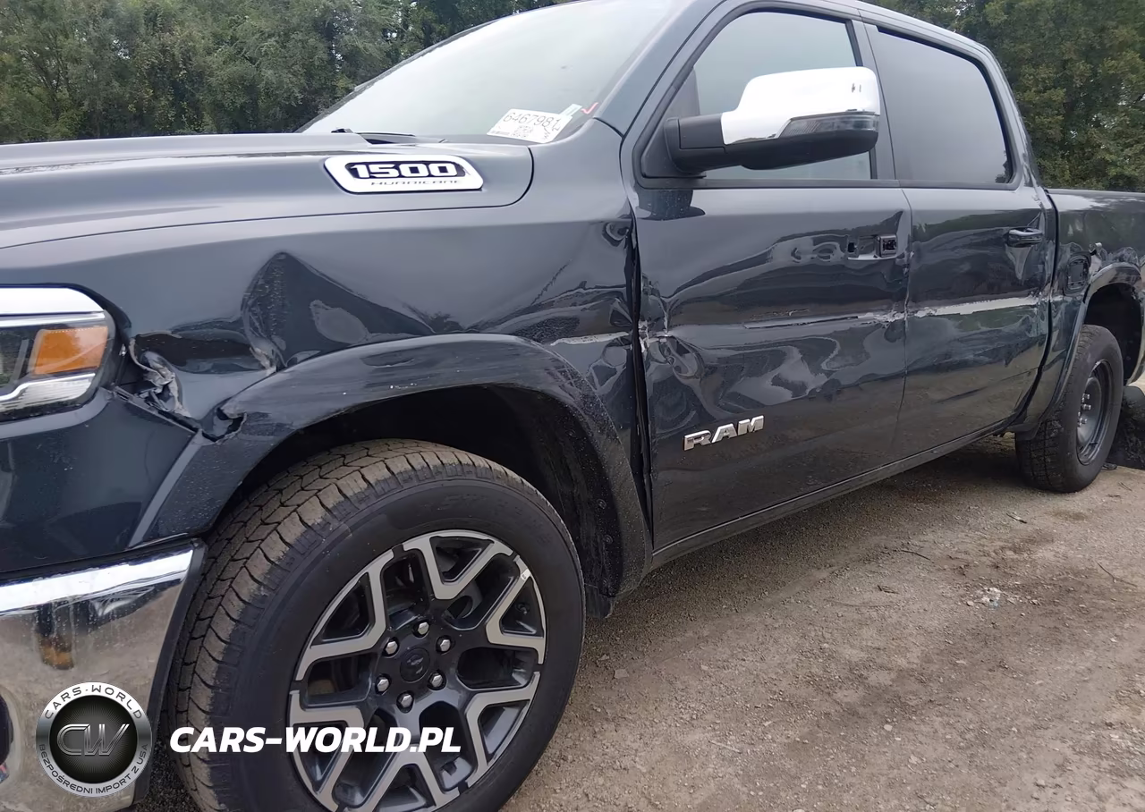 2026 Ram 1500 Laramie VIN:1C6SRFJP6TN281958 - 6