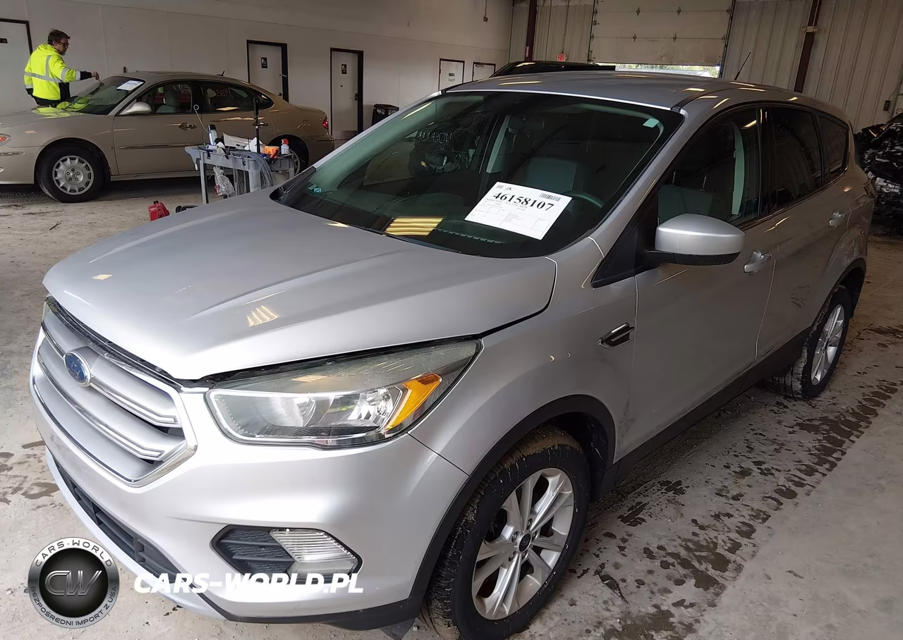 2017 Ford Escape Se VIN:1FMCU9GD3HUB32569 - 2
