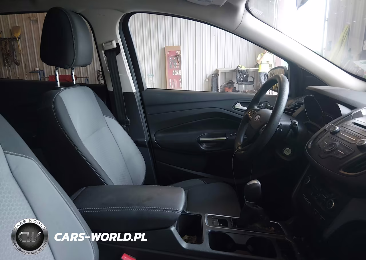 2017 Ford Escape Se VIN:1FMCU9GD3HUB32569 - 5