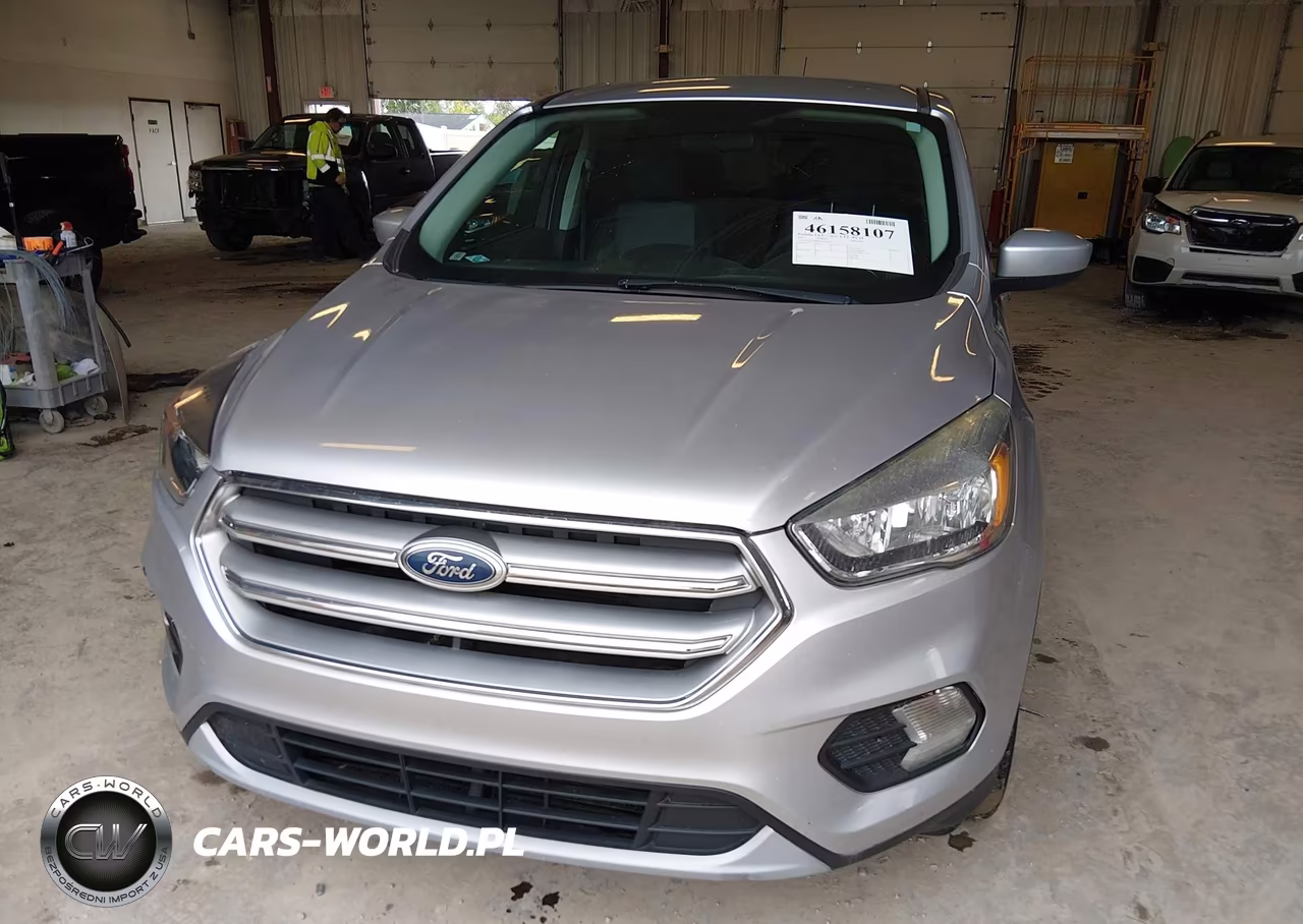 2017 Ford Escape Se VIN:1FMCU9GD3HUB32569 - 6