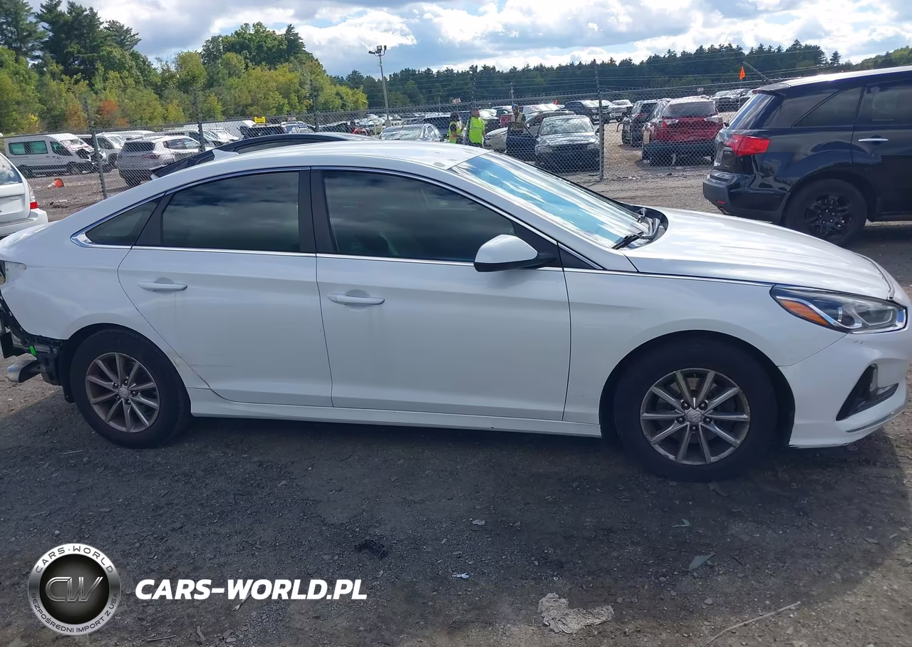 2018 Hyundai Sonata Se VIN:5NPE24AF9JH602586 - 13