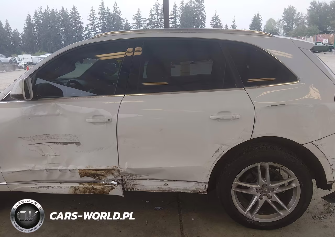 2014 Audi Q5 2.0T Premium VIN:WA1LFAFP2EA104636 - 6