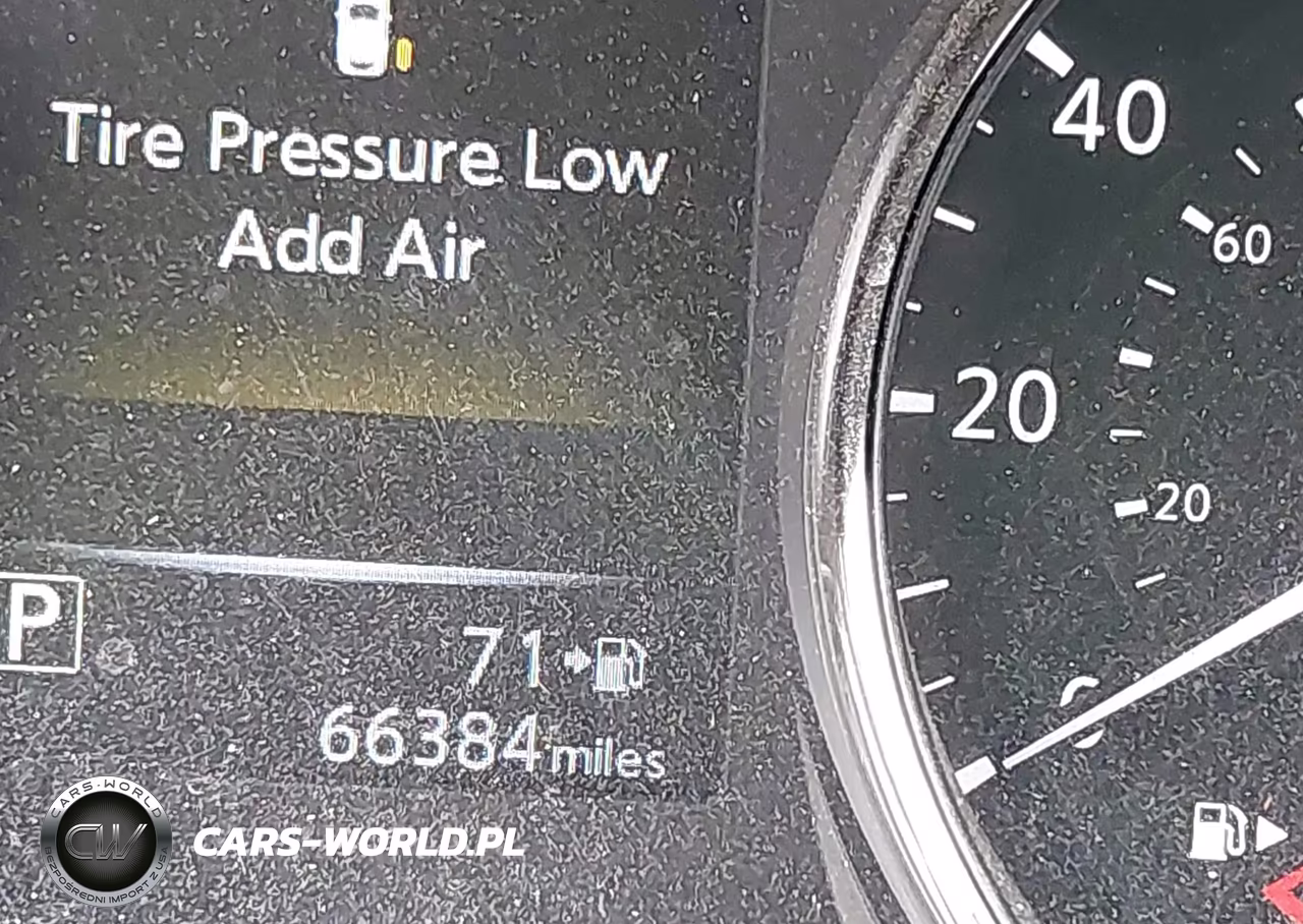 2018 Nissan Rogue Sport S VIN:JN1BJ1CR9JW601124 - 16