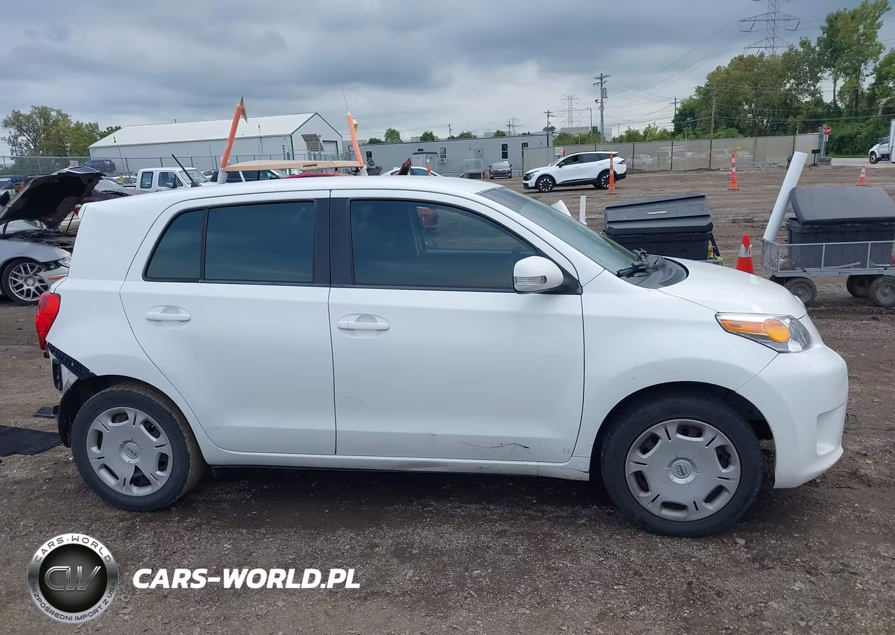 2008 Scion Xd VIN:JTKKU104X8J024097 - 14