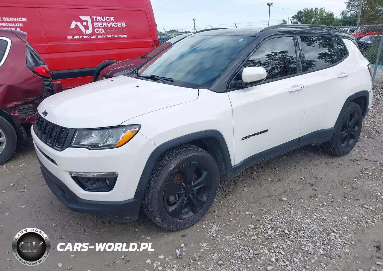 2017 Jeep New Compass Latitude 4X4 VIN:3C4NJDBBXJT394698 - 2