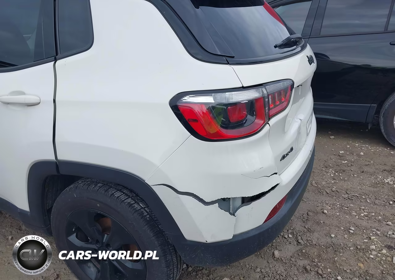 2017 Jeep New Compass Latitude 4X4 VIN:3C4NJDBBXJT394698 - 6