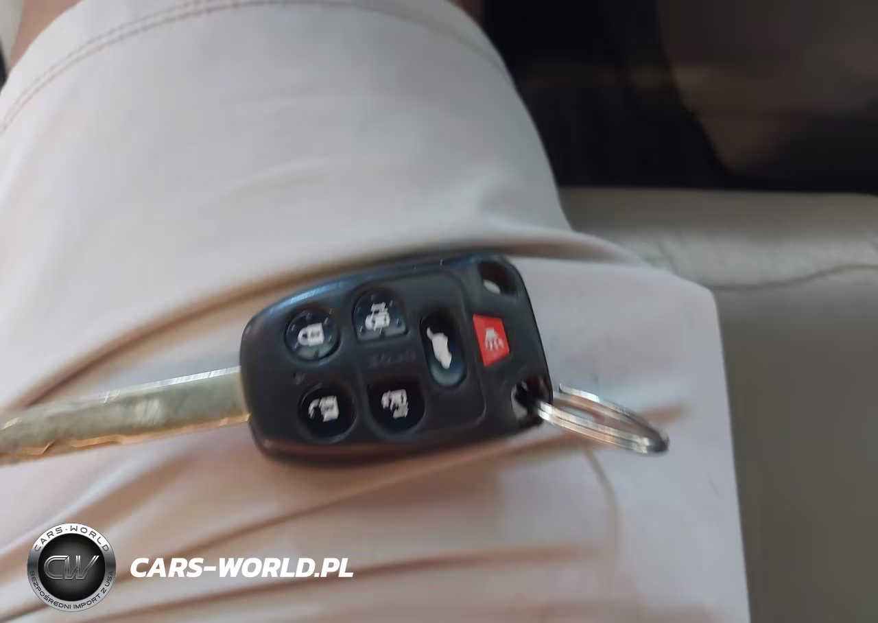 2012 Honda Odyssey Touring-Touring Elite VIN:5FNRL5H90CB133409 - 11