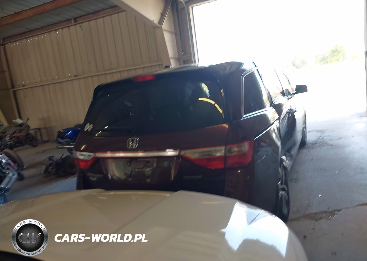 2012 Honda Odyssey Touring-Touring Elite VIN:5FNRL5H90CB133409 - 16