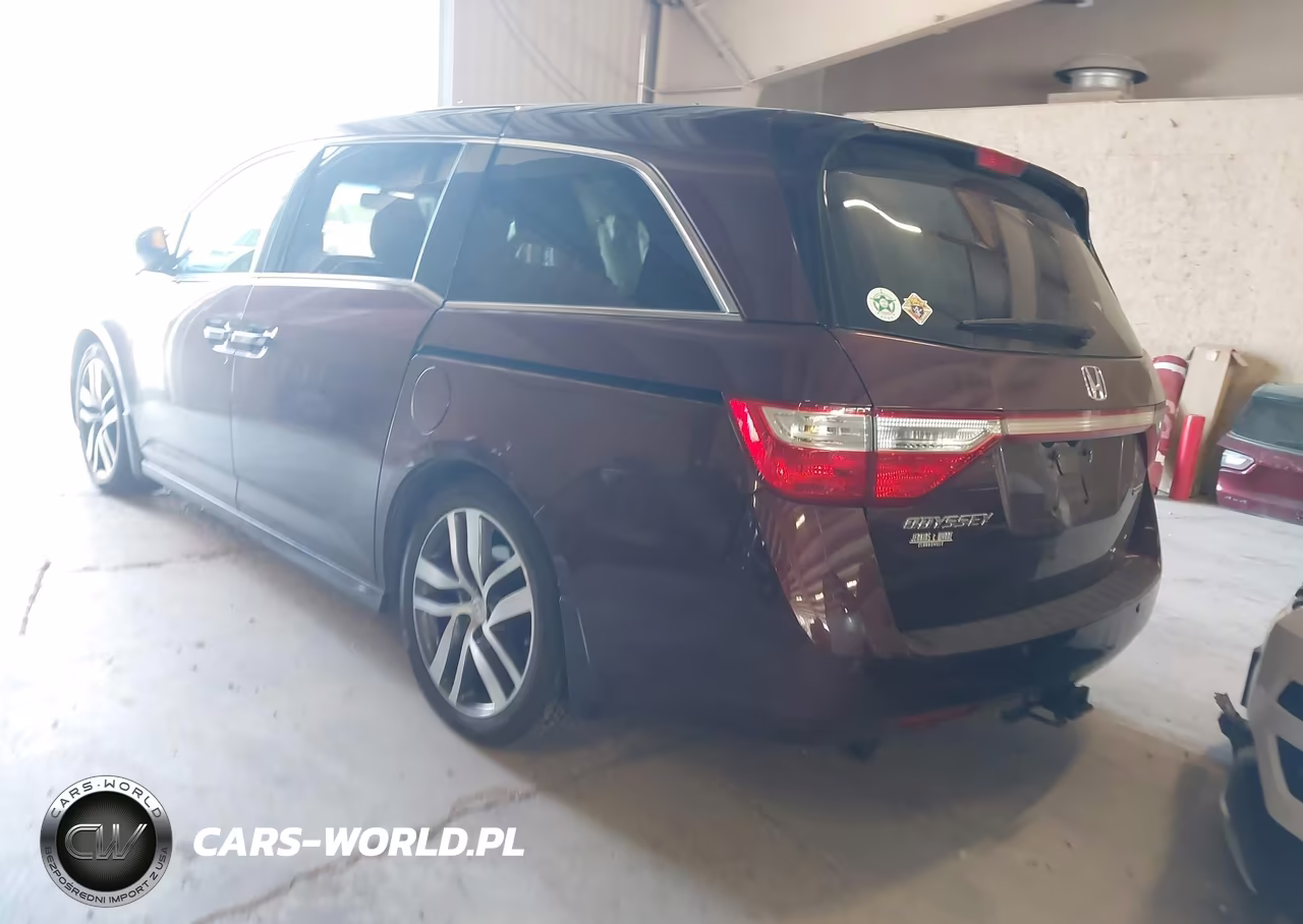2012 Honda Odyssey Touring-Touring Elite VIN:5FNRL5H90CB133409 - 3