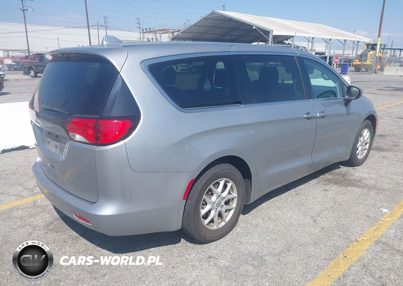 2020 Chrysler Voyager Lx VIN:2C4RC1CGXLR211746 - 4