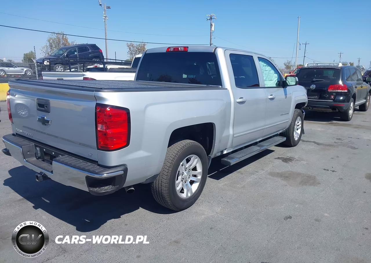 2017 Chevrolet Silverado 1500 1Lt VIN:3GCUKREC9HG138209 - 4