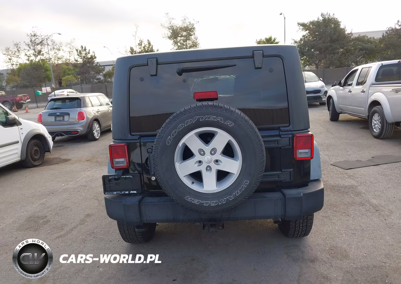 2012 Jeep Wrangler Unlimited Sport VIN:1C4BJWDG6CL121506 - 16