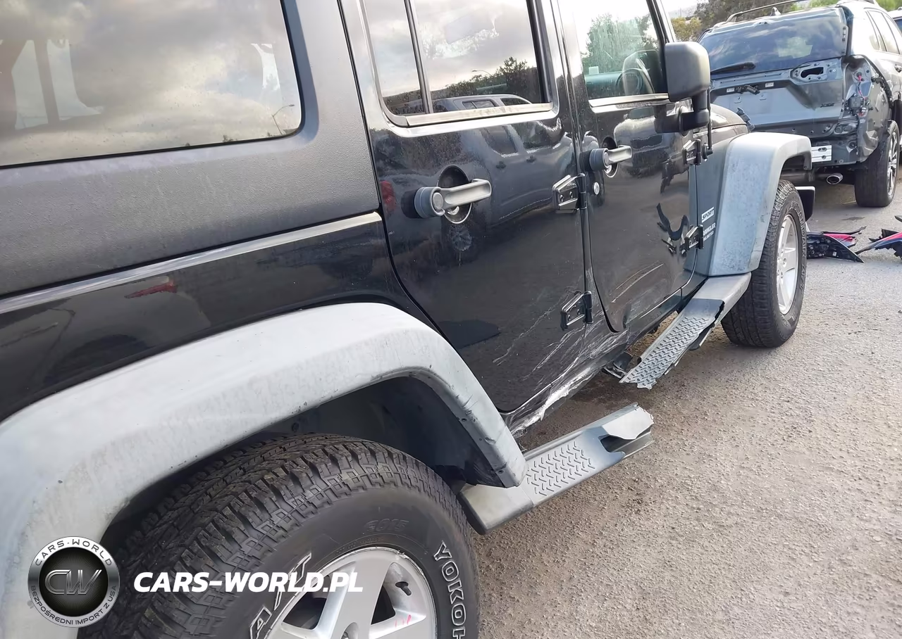 2012 Jeep Wrangler Unlimited Sport VIN:1C4BJWDG6CL121506 - 18