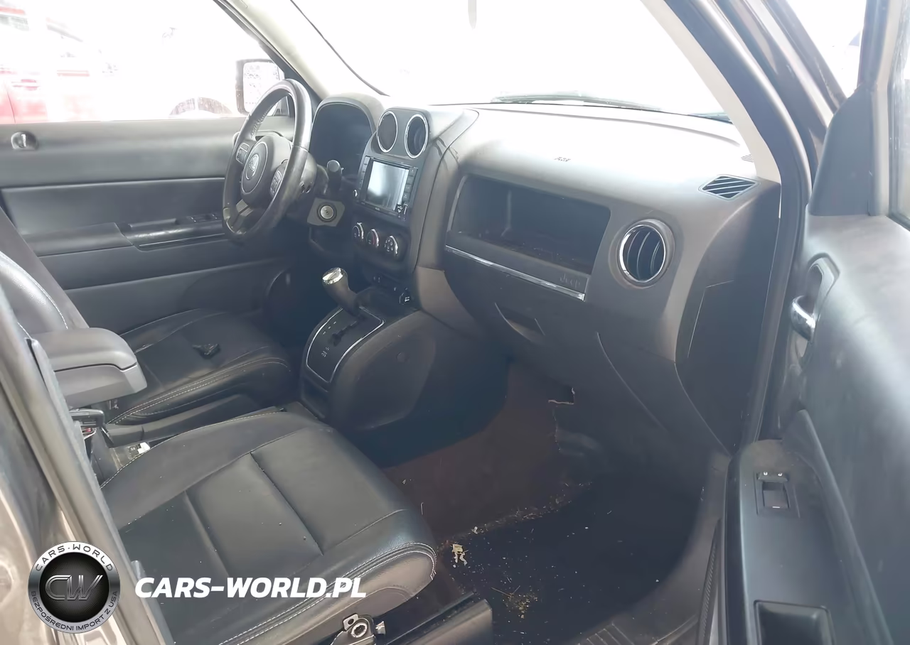 2015 Jeep Patriot High Altitude Edition VIN:1C4NJRFB7FD215067 - 5