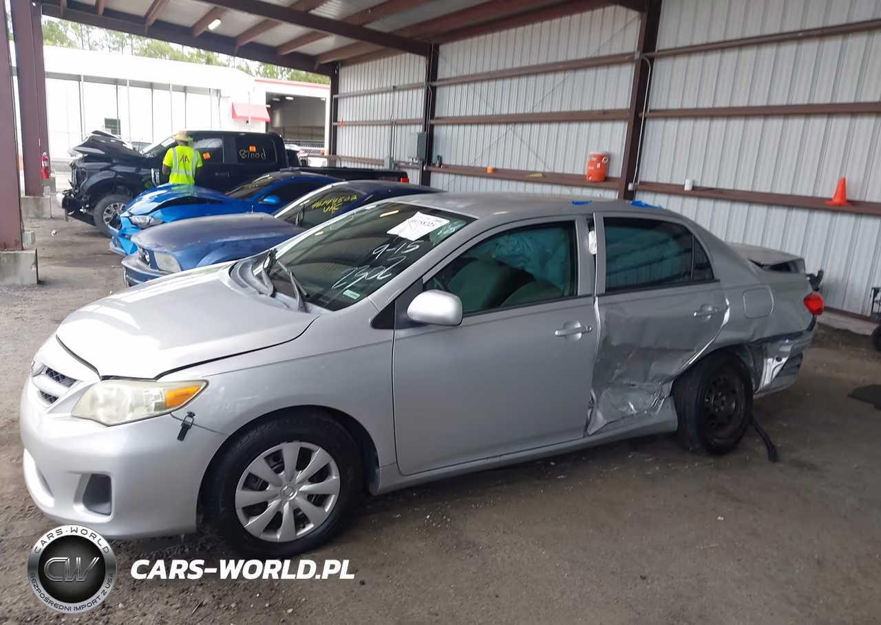2013 Toyota Corolla L VIN:5YFBU4EE5DP142302 - 2
