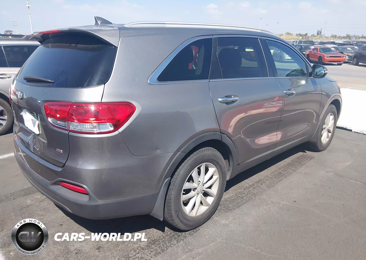 2016 Kia Sorento 2.4L Lx VIN:5XYPG4A36GG055714 - 4