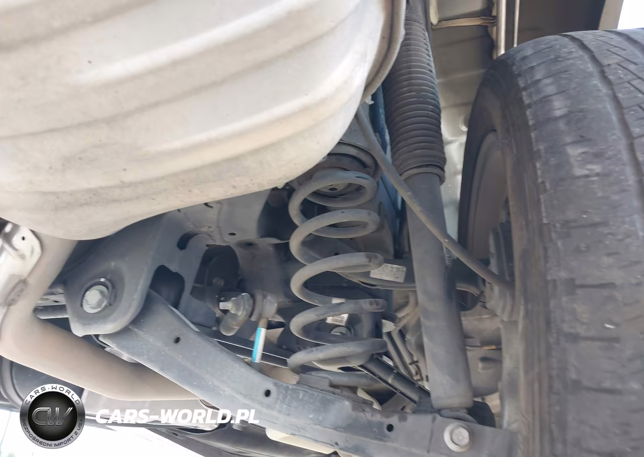 2020 Kia Telluride S VIN:5XYP64HC5LG015613 - 19