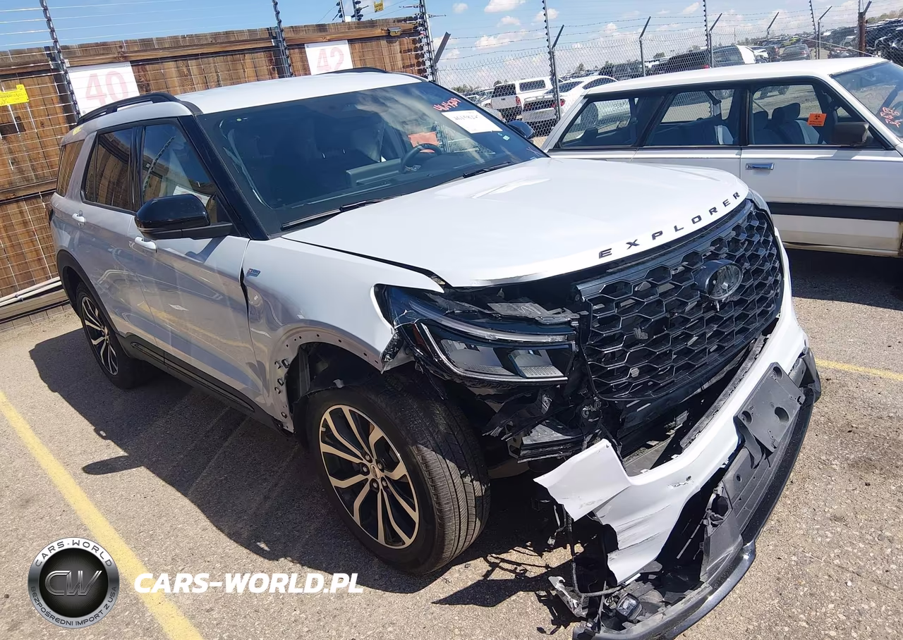 2026 Ford Explorer St-Line