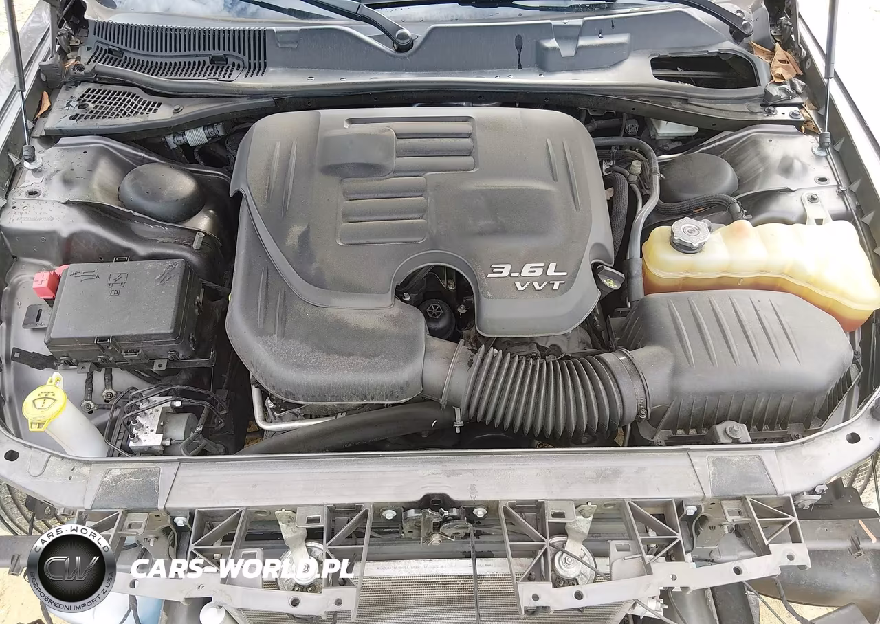 2018 Dodge Challenger Sxt VIN:2C3CDZAG6JH121960 - 10
