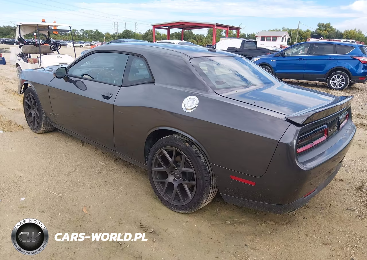 2018 Dodge Challenger Sxt VIN:2C3CDZAG6JH121960 - 3