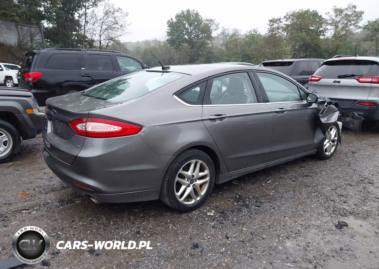 2013 Ford Fusion Se VIN:3FA6P0H77DR227835 - 4