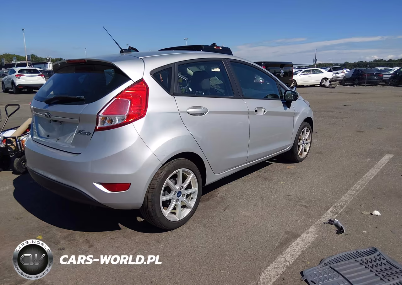 2019 Ford Fiesta Se VIN:3FADP4EJ1KM117405 - 4