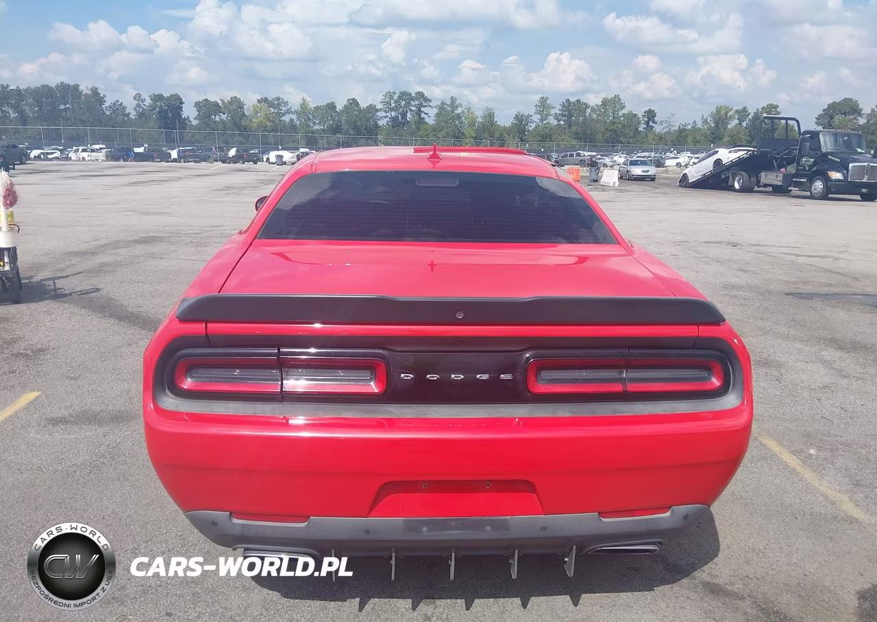 2015 Dodge Challenger R-T Scat Pack VIN:2C3CDZFJ2FH709995 - 16