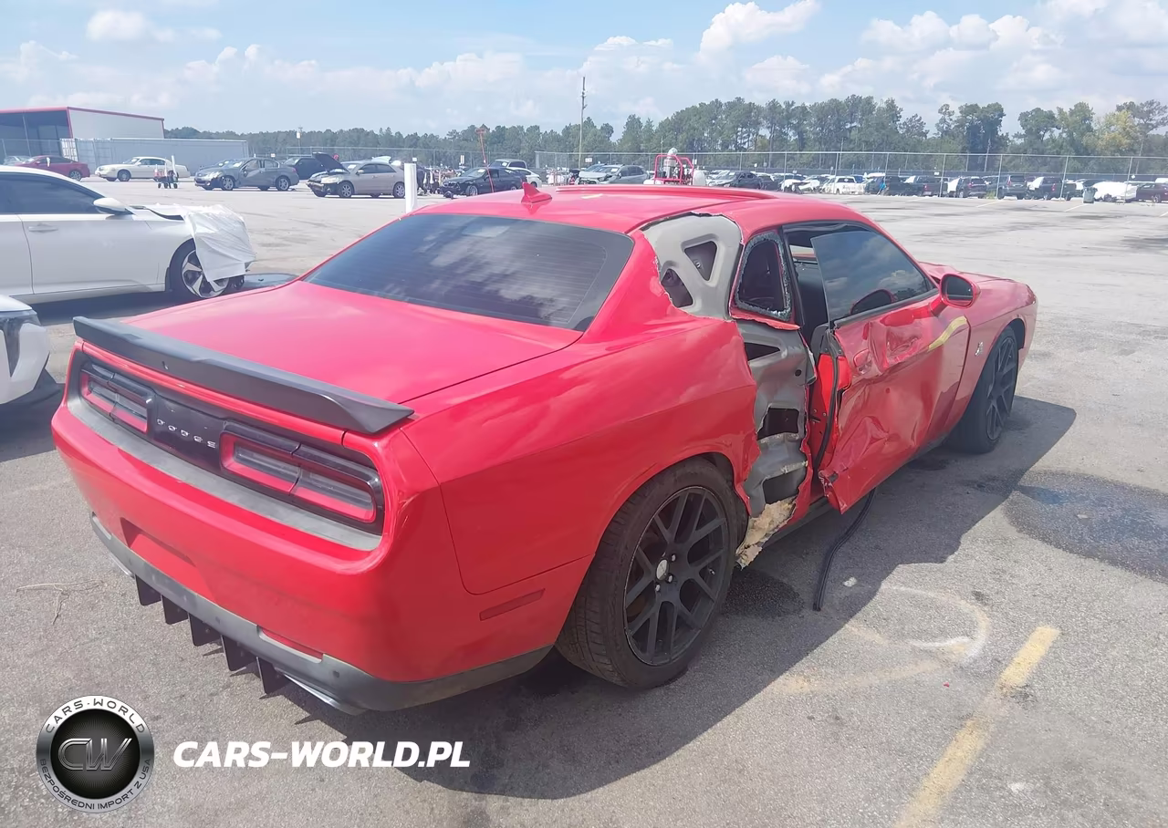 2015 Dodge Challenger R-T Scat Pack VIN:2C3CDZFJ2FH709995 - 4