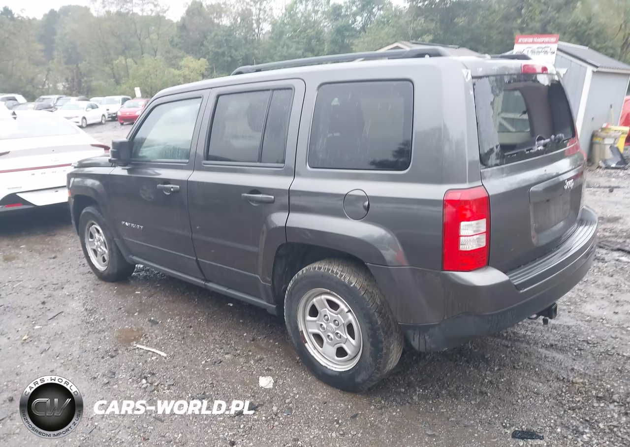 2015 Jeep Patriot Sport VIN:1C4NJPBB7FD318967 - 3