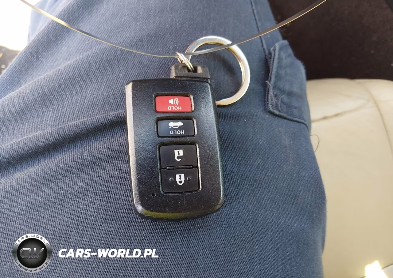 2014 Toyota Avalon Hybrid Xle Touring VIN:4T1BD1EB4EU027081 - 11