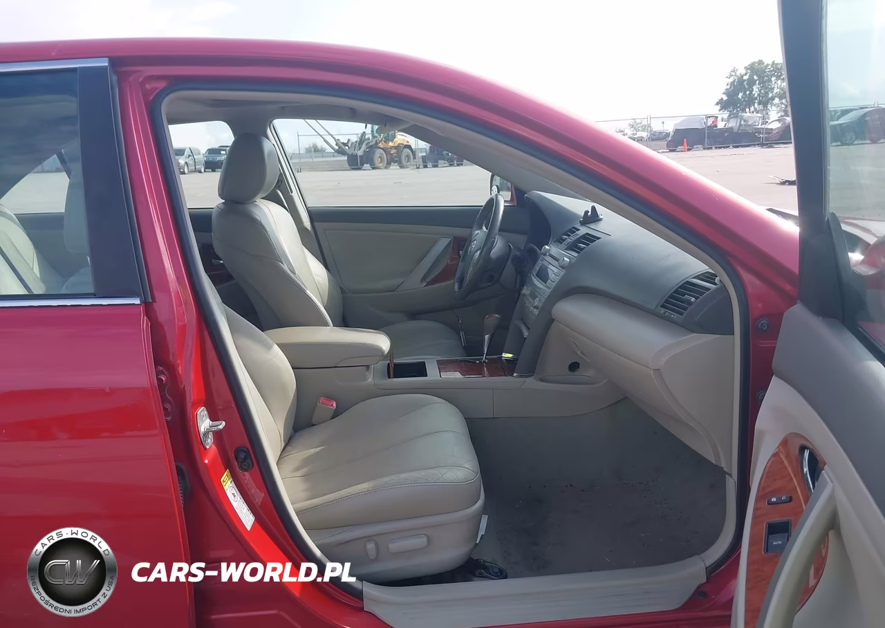 2010 Toyota Camry Hybrid VIN:4T1BB3EK4AU125006 - 5