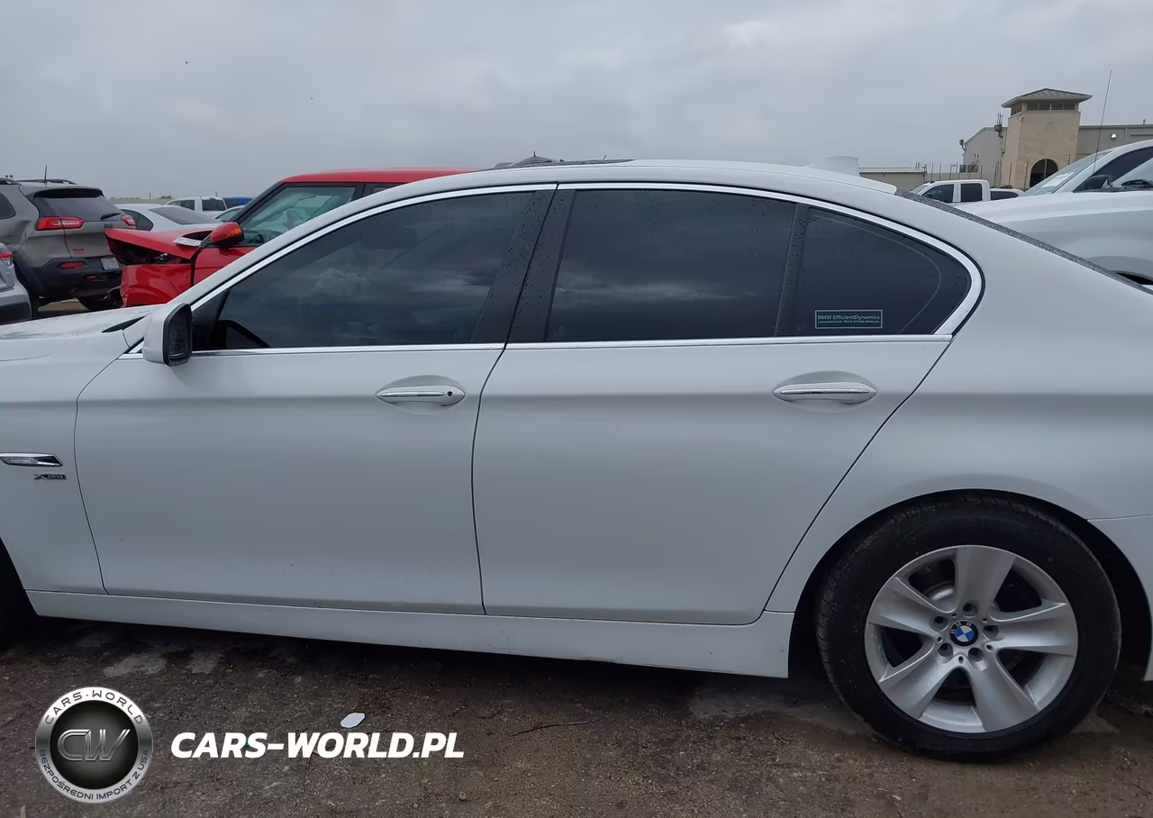 2012 BMW 528I xDrive VIN:WBAXH5C52CDW11766 - 14